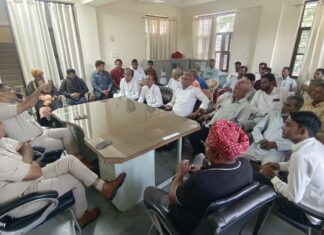 त्यौहारी सीजन में शांति और सौहार्द बनाए रखने को लेकर कोतवाली थाने में हुई सीएलजी बैठक