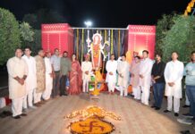 चरैवेति चरैवेति संघ गीतों से गूंज उठा दीपावली स्नेह मिलन