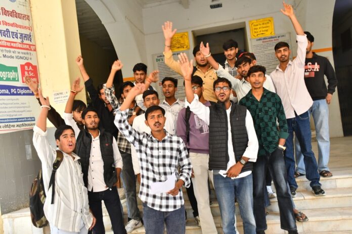 WhatsApp Image 2025-11-12 at 18.54.20 Large