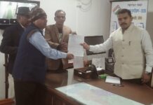 अरावली बचाने को लेकर पीपल्स ग्रीन पार्टी का पैदल मार्च, कलेक्टर को सौंपा ज्ञापन