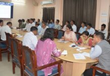 फ्लैगशिप योजनाओं की समयबद्ध क्रियान्विति से अपेक्षित जिला रैंकिंग हासिल करें : सुराणा