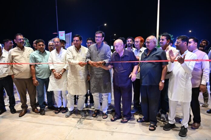 WhatsApp Image 2026-03-15 at 19.17.18 Large