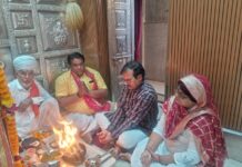 जमवाय धाम में नतमस्तक हुईं जिला एवं सेशन न्यायाधीश दीपा गुर्जर