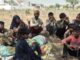 तेज रफ्तार कार ने छीना बचपन: घायल मासूम की मौत के बाद सड़क पर शव रख धरने पर बैठे परिजन