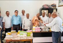 स्व. डॉ. रामप्रसाद खींचड़ की पुण्य तिथि पर सेवा कार्य, गौशालाओं में भेंट की दवाइयां व सर्जिकल सामग्री