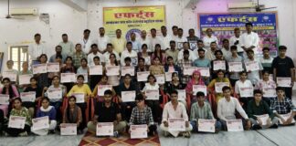 एफर्ट्स ने 43 प्रतिभाओं को दिए 10.35 लाख के छात्रवृत्ति चेक, आर्थिक अभाव अब नहीं बनेगा सपनों की राह में बाधा