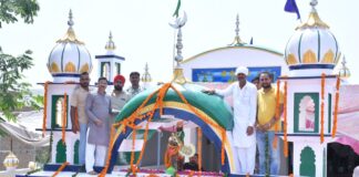 श्री पीर मंदिर में बाबा लखदाता पीर की भव्य मूर्ति स्थापना