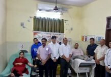 एचआरपी गर्भवतियों की जीवनरक्षा के लिए डॉक्टर बने रक्तदाता