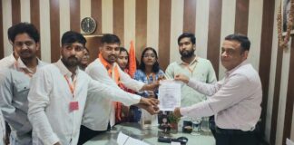 20 सूत्रीय मांगों को लेकर एबीवीपी का जोरदार प्रदर्शन, छात्रसंघ चुनाव बहाली की उठी मांग