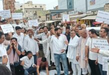 गुढ़ागौड़जी में उग्र हुआ उपखंड आंदोलन: सीएम और प्रभारी मंत्री का पुतला फूंका, सर्व समाज की विशाल रैली से सरकार को चेतावनी