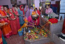 सावन के दूसरे सोमवार शिवभक्ति में डूबा चूरू, शिवालयों में गूंजे ‘हर-हर महादेव’ के जयकारे