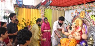 हनुमानगढ़ में 36वां गणेश महोत्सव शुरू, स्वर्णकार समाज- मराठा मंडल ने की प्रतिमा स्थापना हनुमानगढ़ टाउन में 36वें गणेश महोत्सव के दौरान भगवान गणेश की प्रतिमा स्थापना