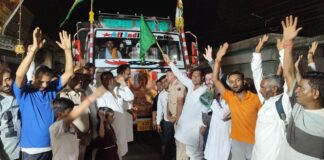 हनुमानगढ़ से रामदेवरा भण्डारे के लिए खाद्य सामग्री से भरे वाहन रवाना हनुमानगढ़ से रामदेवरा भण्डारे के लिए खाद्य सामग्री से भरे वाहन रवाना