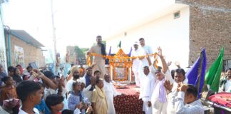 हनुमानगढ़ श्री पीरखाना मंदिर से निकली सालाना दीवान की भव्य शोभायात्रा