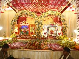 हनुमानगढ़ में 551 सुंदरकांड महापाठ के दौरान सामूहिक पाठ करते श्रद्धालु