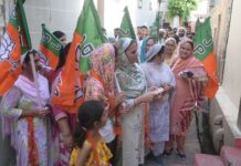 वार्ड 32 से भाजपा प्रत्याशी जगरूप सिंह का तूफानी जनसंपर्क