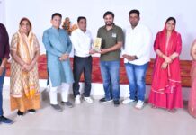 झुंझुनूं VPL में मेधावियों का सम्मान, NEET-JEE चयन पर 11 लाख तक पुरस्कार झुंझुनूं VPL करियर इंस्टीट्यूट में मेधावी विद्यार्थियों का सम्मान समारोह