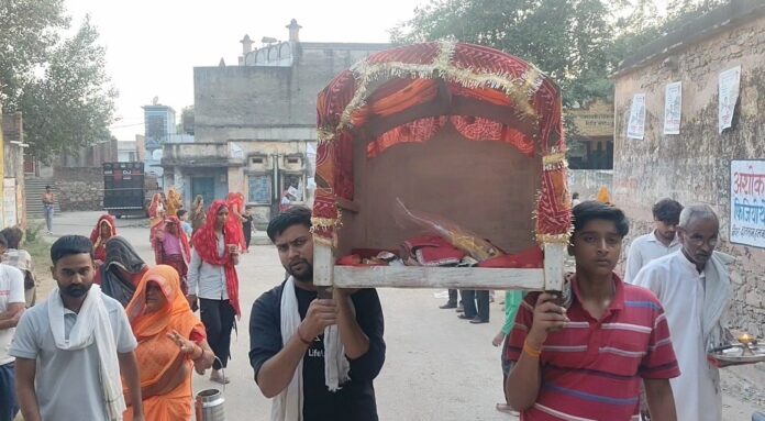 1 Large सिहोड़गढ़ में श्रीकृष्ण की भव्य झांकी के साथ निकली धार्मिक शोभायात्रा
