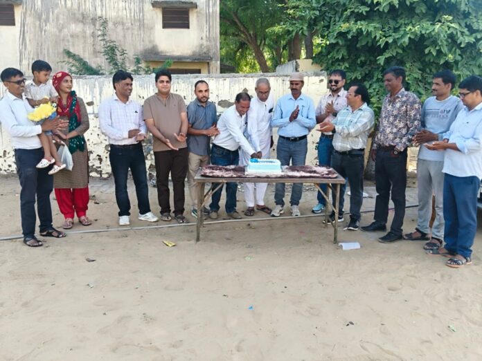 1 Large झुंझुनूं में एफर्ट्स संस्था के सातवें स्थापना दिवस पर सदस्य