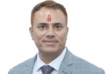 झुंझुनूं के कोलसिया गांव की मिट्टी से दिल्ली के प्रतिष्ठित मेडिकल कॉलेज तक पहुंची प्रतिभा झुंझुनूं के कोलसिया निवासी डॉ. शिवप्रसाद खेदड़ बने लेडी हार्डिंग मेडिकल कॉलेज में मनोचिकित्सा विभाग के HOD