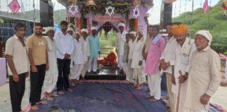 चिरानी में हाथीमल भैरूजी महाराज के पांचवें वार्षिकोत्सव में श्रद्धालु