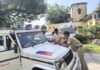 बसई पुलिया सड़क हादसा: चार दिन बाद घायल अजय सिंह की मौत खेतड़ी की बसई पुलिया पर सड़क हादसे में मृत अजय सिंह के अंतिम संस्कार से पहले परिजन