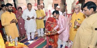 चूरू में महर्षि दधीचि जन्मोत्सव पर निकाली गई भव्य शोभायात्रा