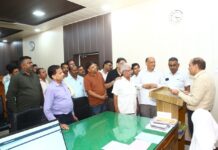 दीपावली से पहले आरटीई पुनर्भरण का बकाया भुगतान जारी करने की मांग हनुमानगढ़ में एसआरएस प्राइवेट स्कूल एसोसिएशन के पदाधिकारी आरटीई बकाया पुनर्भरण भुगतान जारी करने की मांग को लेकर ज्ञापन सौंपते हुए