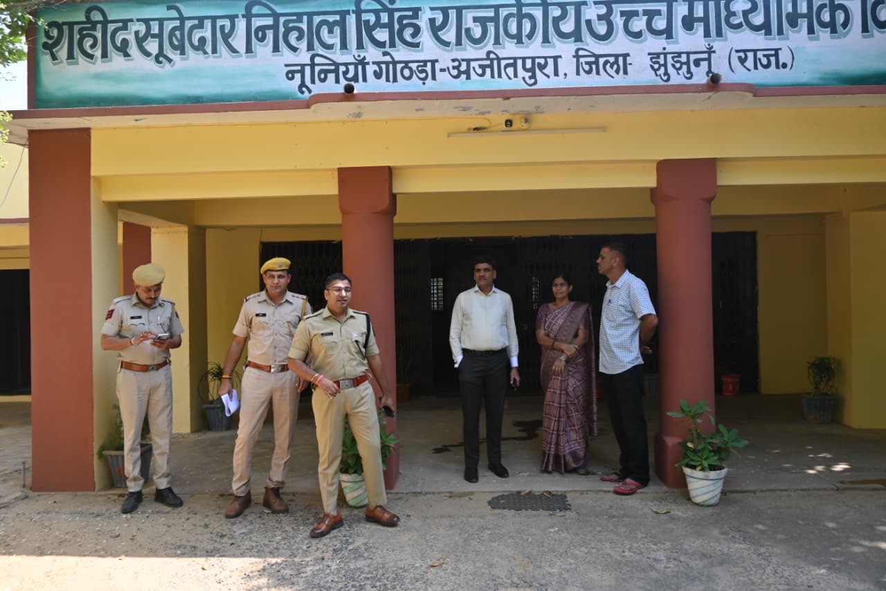 चूरू में सहायक जनसंपर्क अधिकारी से जनसंपर्क अधिकारी पद पर पदोन्नत मनीष कुमार घांघू