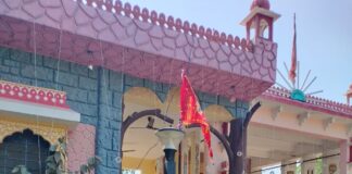 धर्म ध्वजा के साथ हुआ भूमि पूजन , रामलीला मंच निर्माण शुरू