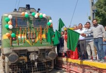वरिष्ठ नागरिक तीर्थ यात्रा योजना 2026 के तहत बीकानेर रेलवे स्टेशन से 400 यात्रियों को लेकर रामेश्वरम-मदुरई के लिए रवाना हुई भारत गौरव रेल